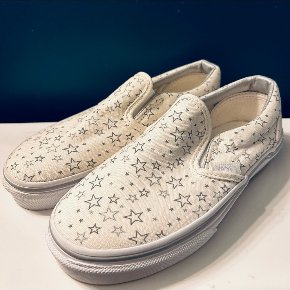New Vans with Stars Kids Size 1